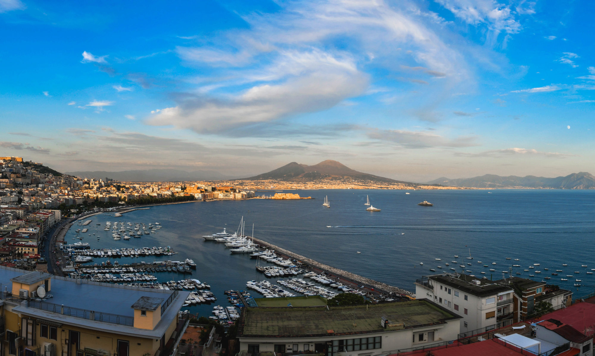 Napoli da Cima a Fondo